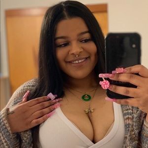 Meet your Posher, Soso